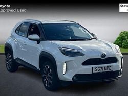 Used 2025 Toyota Yaris Hybrid Design Estate | £19,462 (Super price)