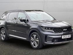 Grey Used 2023 Kia Sorento SUV | £37,495 (Fair price)