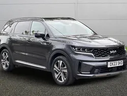 Grey Used 2023 Kia Sorento SUV | £37,495 (Fair price)