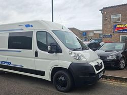 White Used 2014 Peugeot Boxer Van | £9,999