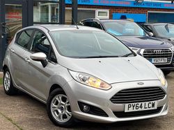Silver Used 2015 Ford Fiesta Zetec Hatchback | £4,480 (Good price)