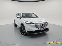 White Used 2023 Honda HR-V Elegance SUV | £17,995