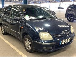 Blue Used 2005 Nissan Almera Tino SE MPV | £695
