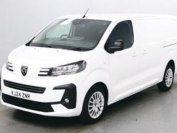 White Used 2024 Peugeot Expert Van | £17,990 (A bit pricey)