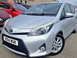 Used 2014 Toyota Yaris Hybrid | £9,597 (A bit pricey)