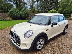 White Used 2015 Mini ONE Hatch Hatchback | £5,795 (Fair price)