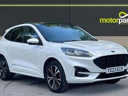 White Used 2023 Ford Kuga ST-Line X SUV | £22,250 (Fair price)