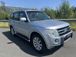 Silver Used 2010 Mitsubishi Shogun Elegance SUV | £6,999 (Fair price)