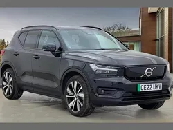 Black Used 2022 Volvo XC40 Pro SUV | £25,495 (Fair price)