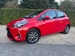 Red Used 2017 Toyota Yaris Hybrid Hatchback | £7,495 (Fair price)