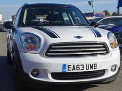 White Used 2013 Mini Cooper D Countryman SUV | £4,295 (Fair price)