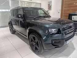 Green Used 2022 Land Rover Defender SE SUV | £59,995 (Expensive)