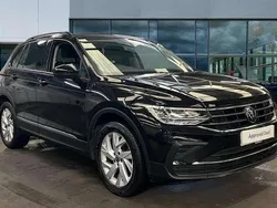 Black Used 2022 VW Tiguan Life SUV | £20,037 (Super price)