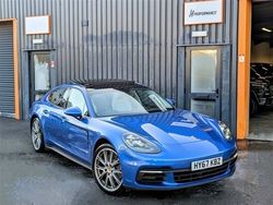 Blue Used 2017 Porsche Panamera Sedan | £33,995 (Fair price)