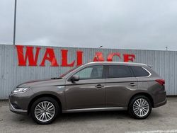 Used 2020 Mitsubishi Outlander P-HEV Estate | £17,495 (A bit pricey)