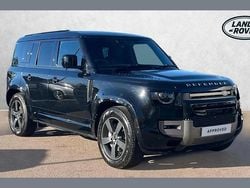 Black Used 2024 Land Rover Defender HSE Dynamic SUV | £68,000 (Good price)