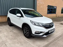 White Used 2017 Honda CR-V SE Plus SUV | £9,199 (Fair price)