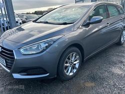 Silver Used 2015 Hyundai i40 SE Estate | £4,995 (Good price)