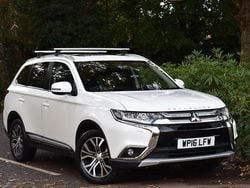 White Used 2016 Mitsubishi Outlander SUV | £12,990 (Fair price)