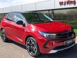 Red Used 2024 Vauxhall Grandland X Ultimate SUV | £23,995 (Fair price)