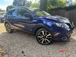 Blue Used 2015 Nissan Qashqai Tekna SUV | £11,295 (Fair price)