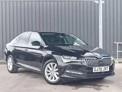 Black Used 2020 Skoda Superb SE Technology Hatchback | £13,998 (Fair price)