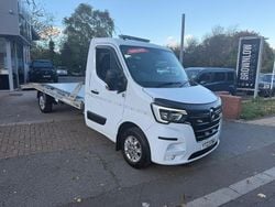 White Used 2023 Renault Master Business Pickup | £22,995