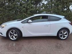 Used 2013 Vauxhall Astra GTC Sport Coupe | £3,199 (Good price)