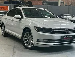 White Used 2018 VW Passat Business Sedan | £6,500 (Fair price)