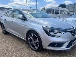 Used 2016 Renault Mégane III Signature Estate | £7,995 (Fair price)