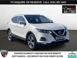 White Used 2018 Nissan Qashqai N-Connecta SUV | £10,270 (Good price)