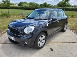 Black Used 2016 Mini One Countryman SUV | £8,995 (Fair price)