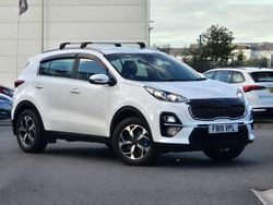 White Used 2019 Kia Sportage 2 SUV | £10,790 (Fair price)