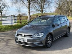 Grey Used 2018 VW Golf VII SE Estate | £9,425 (Fair price)
