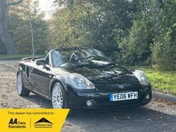 Black Used 2006 Toyota MR2 Cabriolet | £2,289 (Super price)