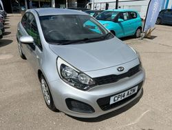 Silver Used 2014 Kia Rio Air Hatchback | £5,999 (Fair price)