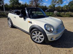 White Used 2009 Mini Cooper Cabriolet Cabriolet | £2,950 (Fair price)