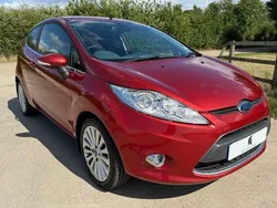 Red Used 2009 Ford Fiesta Titanium Hatchback | £2,490 (Fair price)