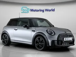 Silver Used 2024 Mini Cooper Hatch Hatchback | £21,200 (Fair price)
