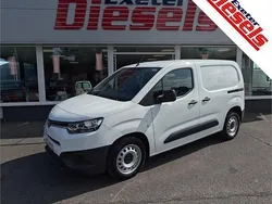 White Used 2022 Toyota Proace Active Van | £9,989 (Super price)