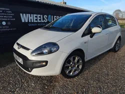 White Used 2011 Fiat Punto Evo Hatchback | £2,799 (Expensive)
