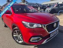 Red Used 2022 MG HS Excite SUV | £12,977 (A bit pricey)