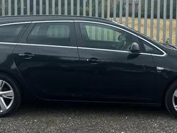 Black Used 2014 Vauxhall Astra SRi Estate | £2,250 (Good price)