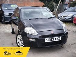 Black Used 2013 Fiat Punto Pop Hatchback | £2,500 (Fair price)