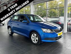 Blue Used 2015 Skoda Fabia SE Hatchback | £5,695 (Fair price)