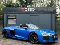 Blue Used 2017 Audi R8 Spyder Advanced Cabriolet | £71,990 (Fair price)