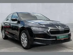Black magic pearl effect New 2025 Skoda Octavia SE L Hatchback | £26,750 (Fair price)
