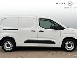 White Used 2025 Peugeot Partner Van | £17,999 (Expensive)