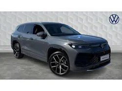 Used 2025 VW Tayron R-line SUV | £42,500 (A bit pricey)