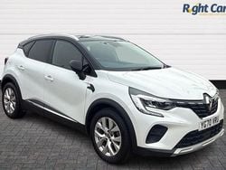 White / black Used 2020 Renault Captur Iconic SUV | £14,499 (Fair price)